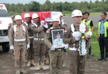Jenazah Wali Kota Gunungsitoli Almarhum Ir.Lakhomizaro Zebua Tiba Di Gunungsitoli