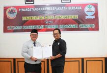Penandatanganan Kesepakatan Bersama antara Pemerintah Kota Gunungsitoli dengan Yayasan Konservasi Pesisir Indonesia (YAKOPI).