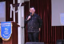 Wali Kota Gunungsitoli Ibadah di Gereja Bethani Indonesia