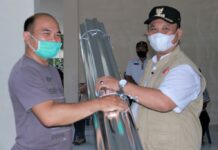 Wakil Walikota Gunungsitoli Serahkan Bantuan Secara Simbolis Kepada Warga Masyarakat Korban Bencana Angin Puting Beliung